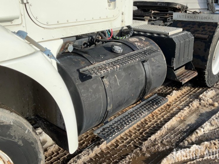 1999-international-9100-image-15