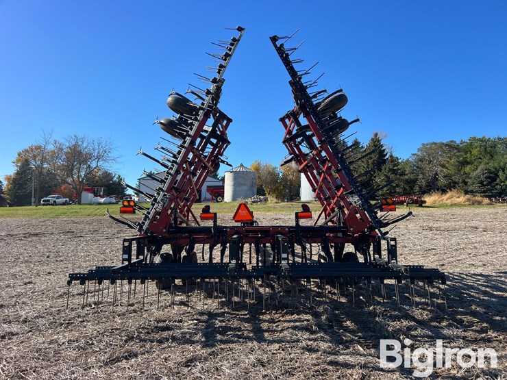 2014-case-ih-200-image-6