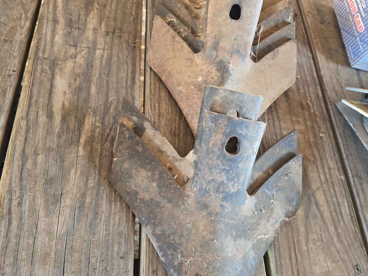 10-9"-cultivator-shovels-image-2