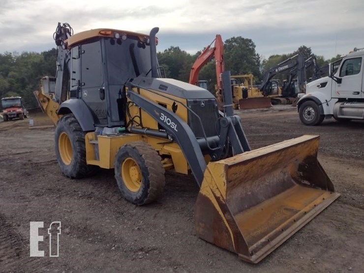 2019-deere-310sl-image-36