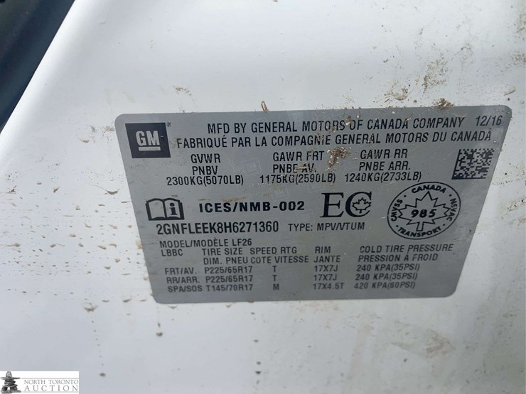 2017-chevrolet-equinox-image-8