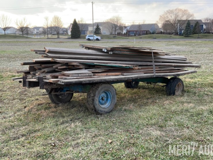 16ft.-hay-rack-on-running-gear-image-5