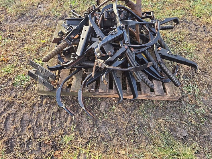pallet-of-c-shanks-with-knock-ons-image-3