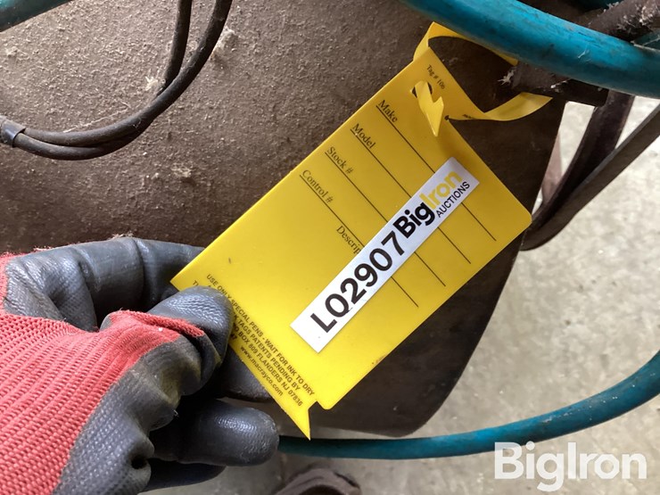 shop-fan-on-wheels-image-14