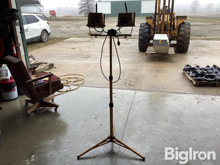 halogen-shop-light-image-6