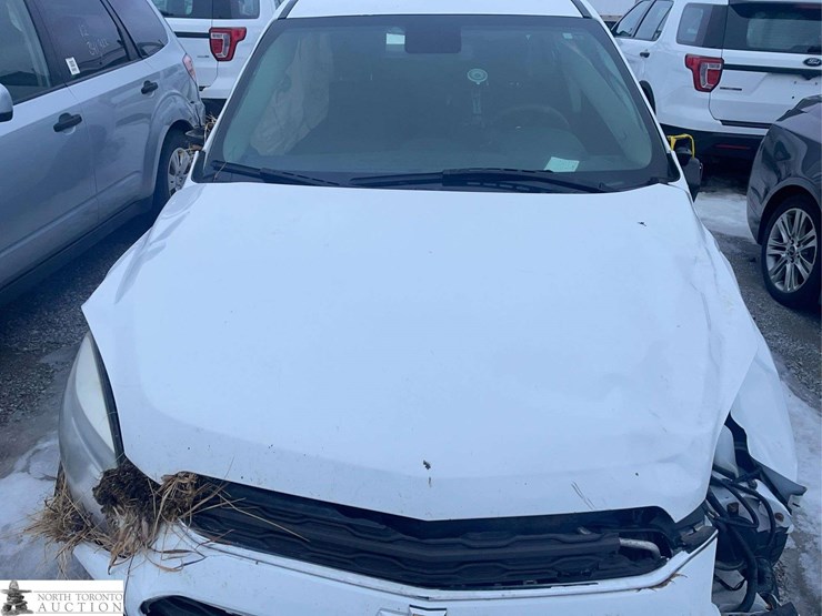 2017-chevrolet-equinox-image-30