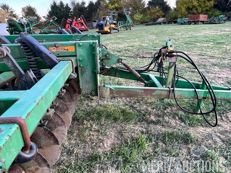 john-deere-714-image-36