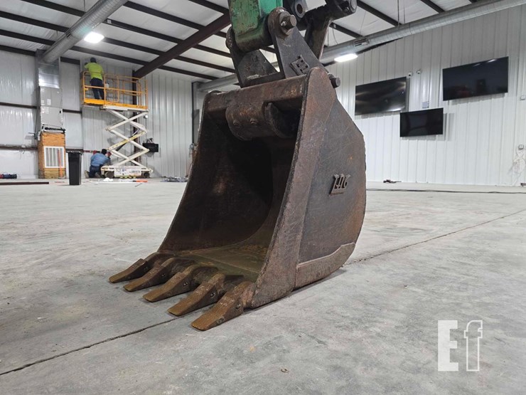 2018-jcb-85z-1-image-10