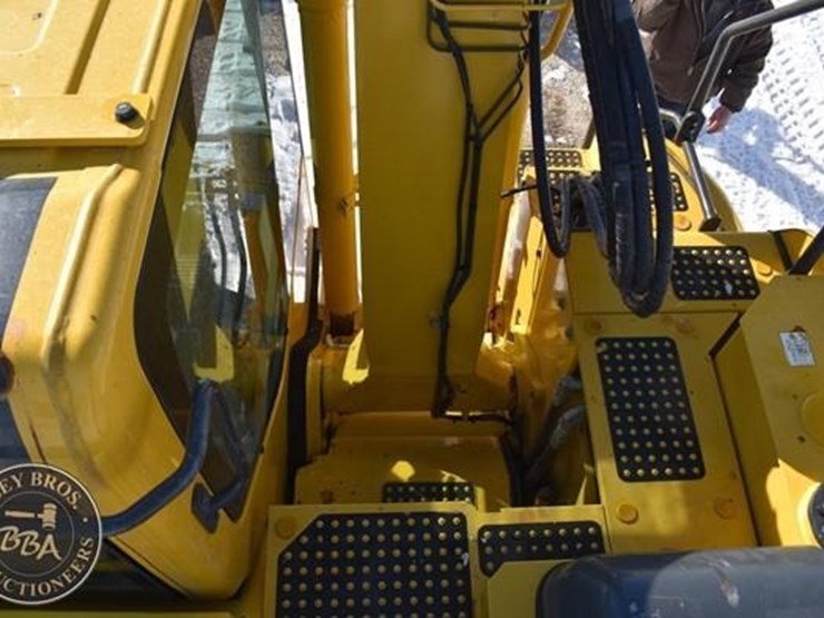 2021-komatsu-pc138us-lc-11-image-63