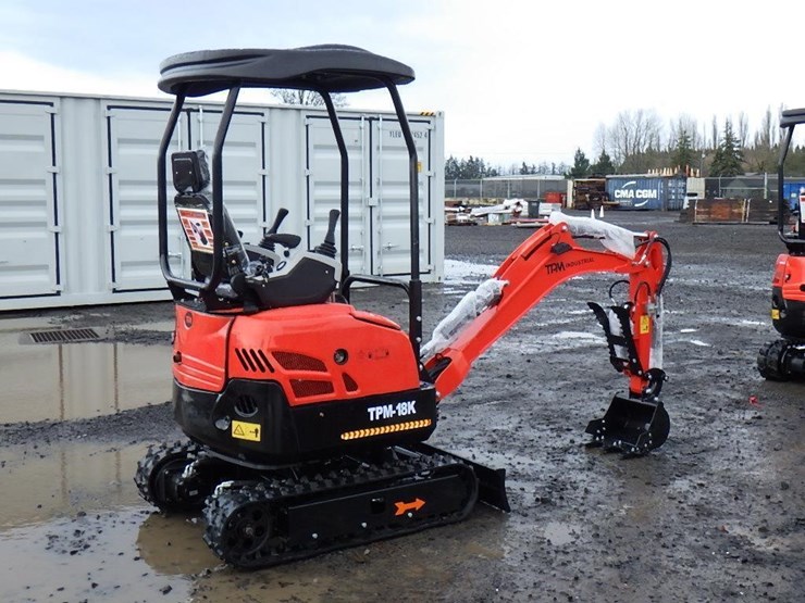 2025-tpm-tpm-18k-hydraulic-excavator-image-3