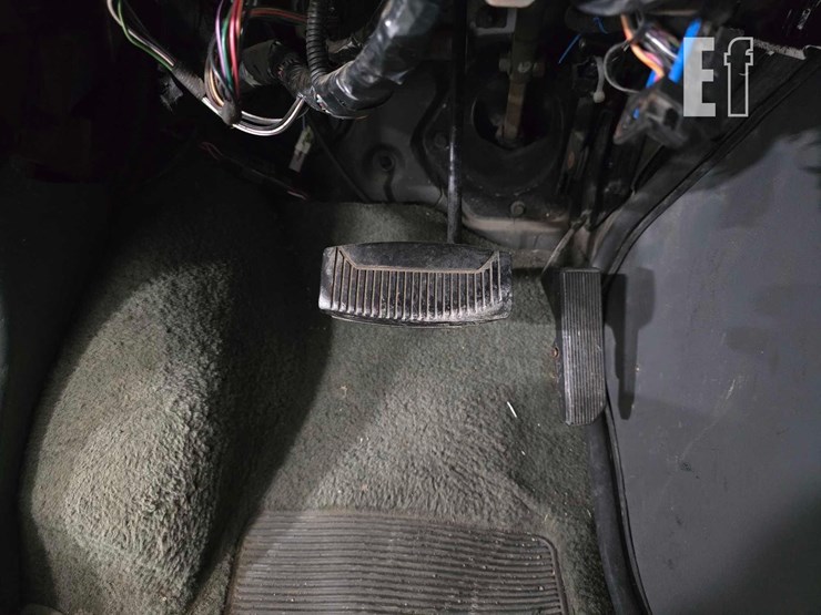 1996-ford-e350-image-11