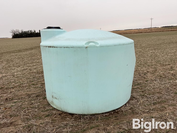 1550-gallon-tank-image-1