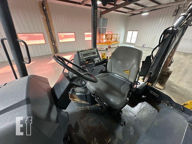 2014-deere-310k-ep-image-19