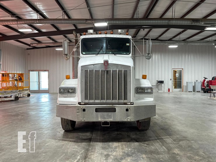 2003-kenworth-t800-image-7