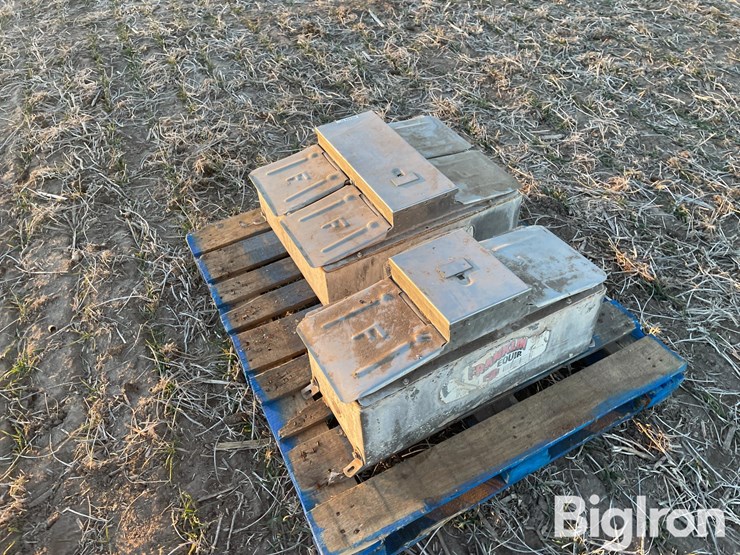 franklin-hog-waterers-image-7