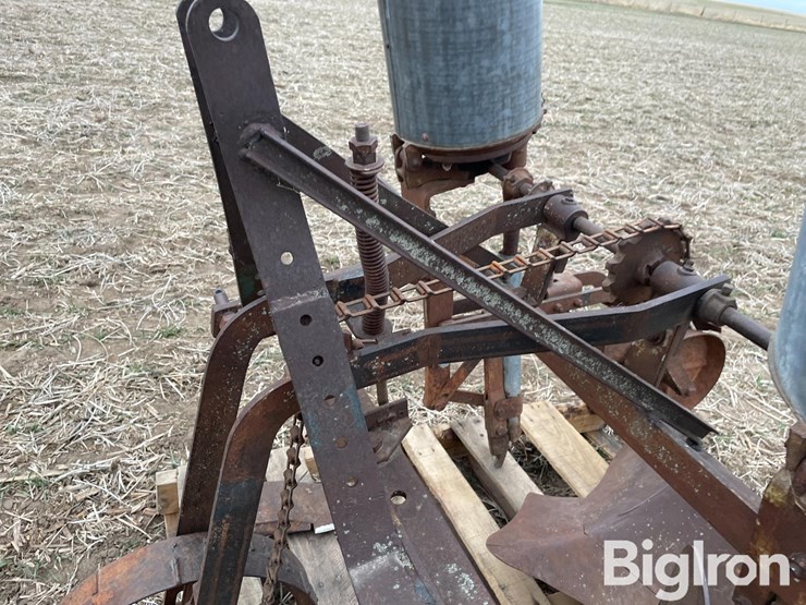 antique-planter-image-10