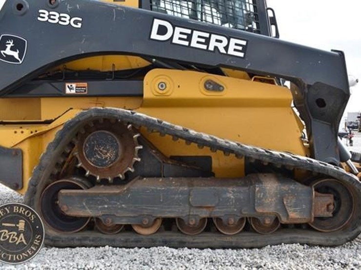 2019-deere-333g-image-33