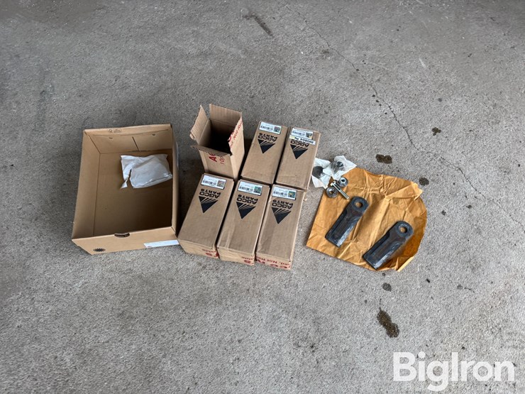 agco-combine-chopper-knives-image-5