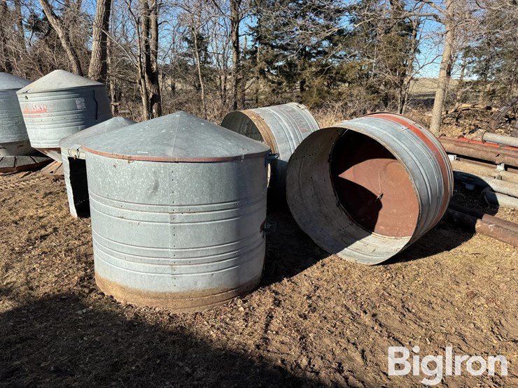 calf-shelter/hog-feeders-image-8