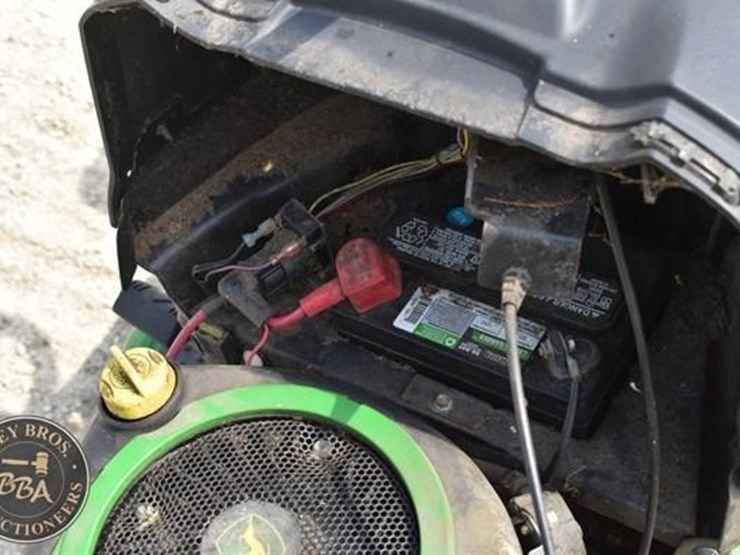 john-deere-115-image-17