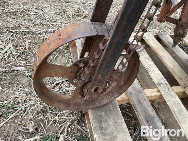 antique-planter-image-9