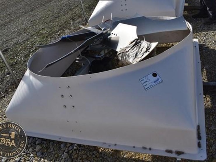 ventec-72in-barn-fan-38950-image-2