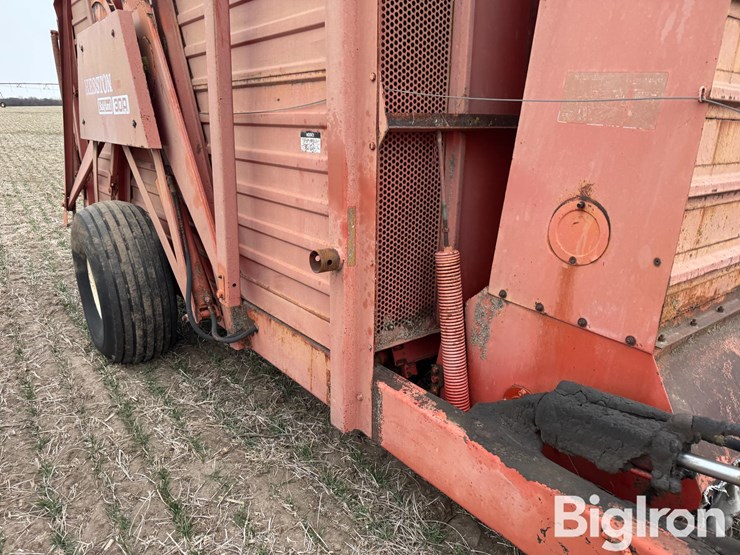 hesston-stack-hand-30a-stacker-image-13