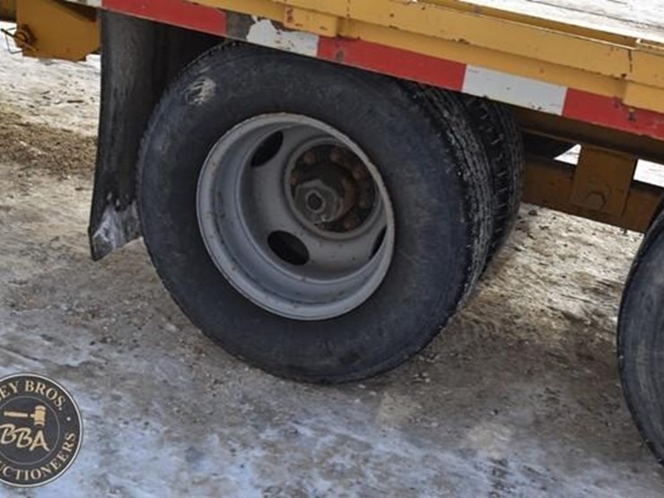 1900-flatbed-38934-image-28