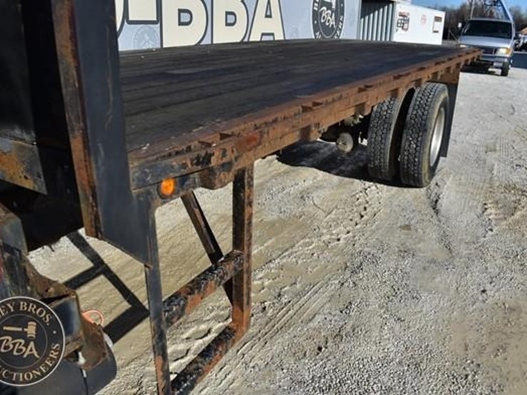 2007-international-durastar-4300-image-14