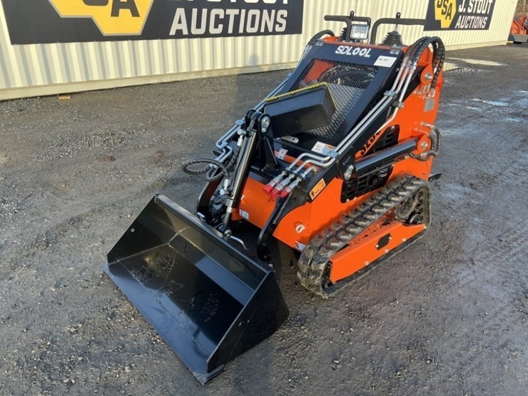 2025-sdlool-sl36c-mini-compact-track-loader-image-1