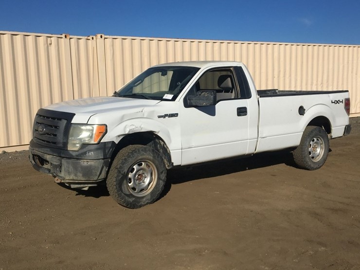 2011-ford-f150-xl-image-1