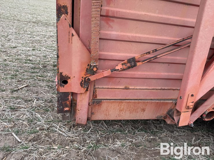 hesston-stack-hand-30a-stacker-image-17