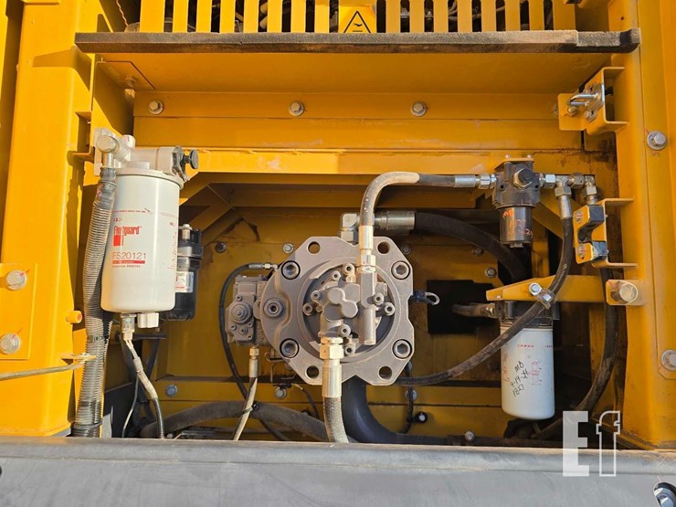 2022-xcmg-xe300u-image-25