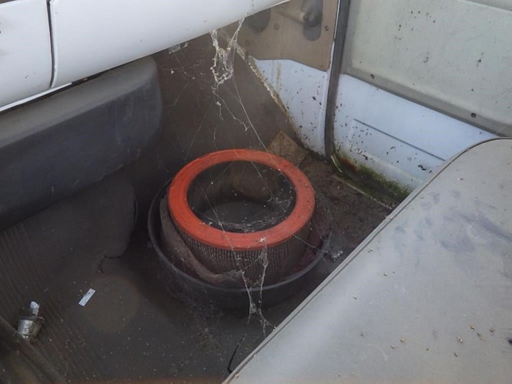 1977-gmc-6500-23'-t/a-flatbed-truck-image-33