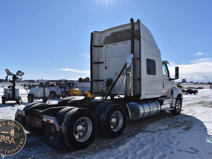 2019-international-lt-image-12