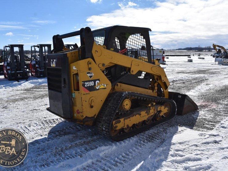2019-caterpillar-259d-image-13