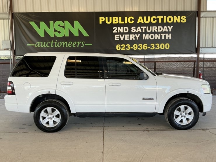 2008-ford-explorer-image-1