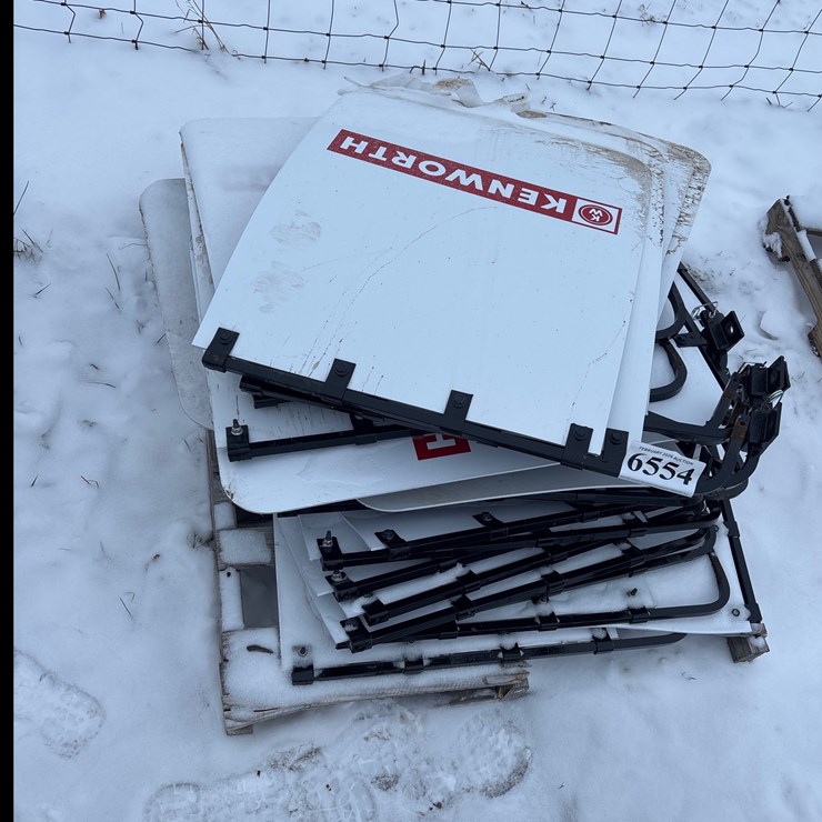 #6554 • E1. A Pile of mudflaps