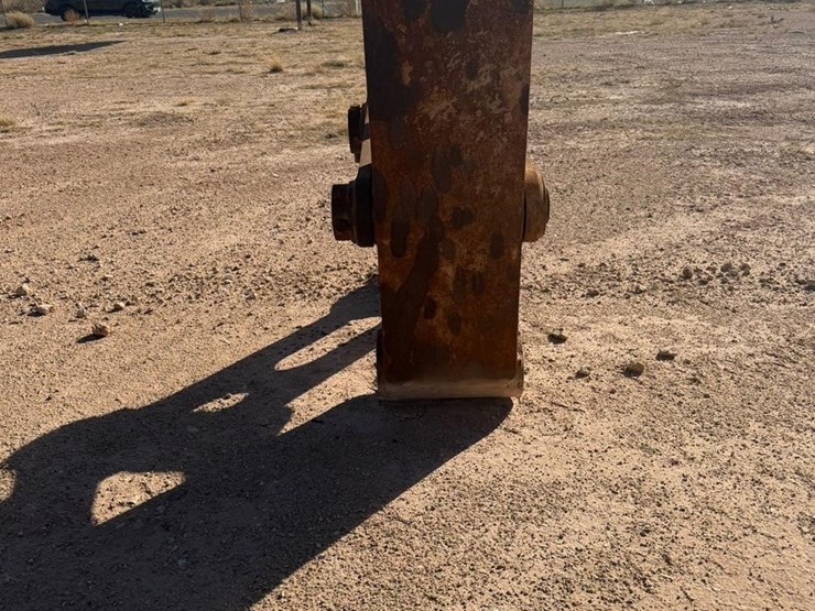 2015-deere-470g-lc-image-21