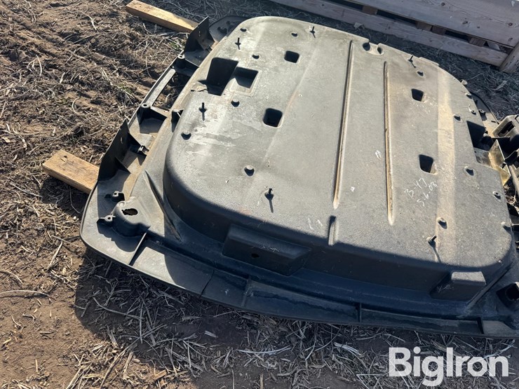 new-holland-t8020-image-16