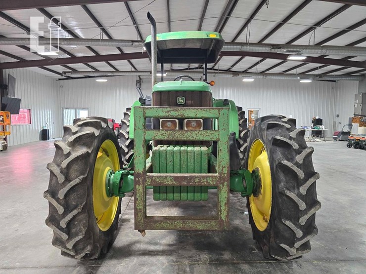 john-deere-6230-image-7