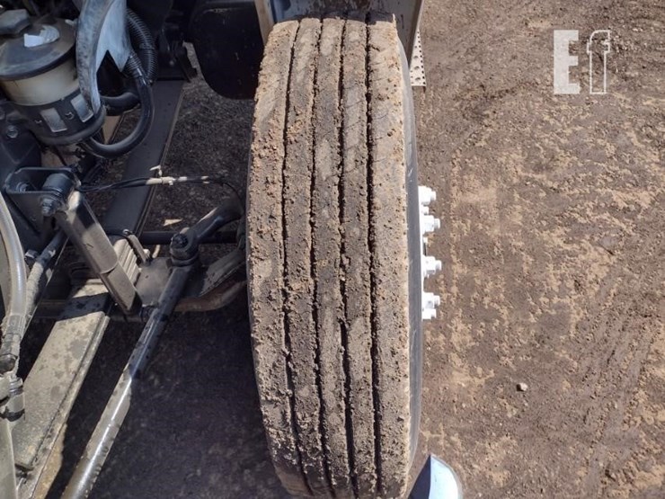 ford-f750-xl-image-24