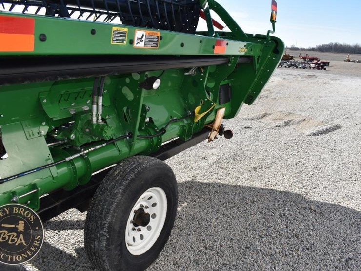 2020-john-deere-740fd-image-26