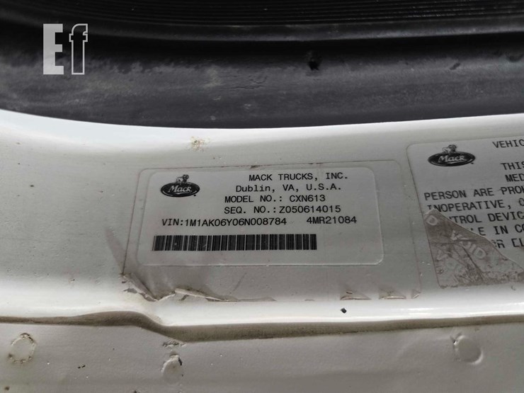 2006-mack-vision-cxn613-image-29