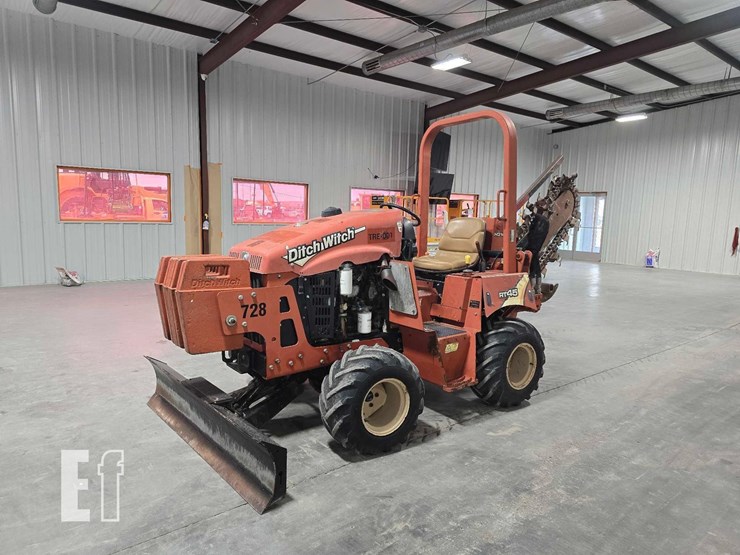 2015-ditch-witch-rt45-image-1