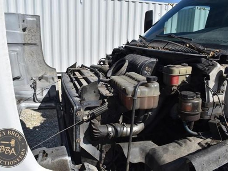 2007-gmc-topkick-c5500-image-13