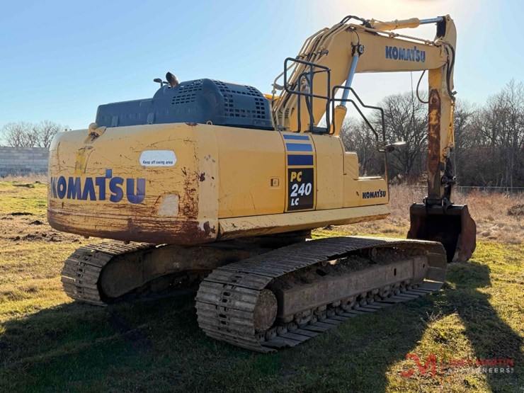komatsu-pc240-lc-11-image-7