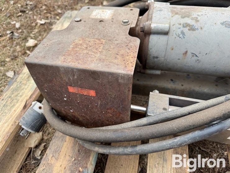 john-blue-chemigation-pump-image-14