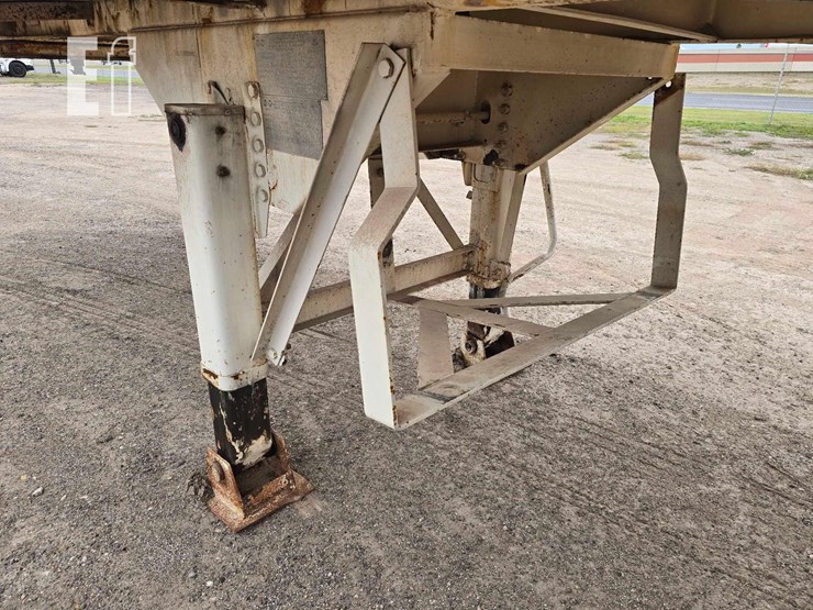 2011-tytal-steel-vacuum-41-foot-tanker-trailer-image-16