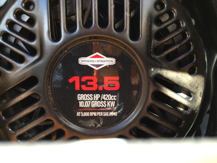 unused-2025-battler-st28h-6-compact-stand-on-image-6